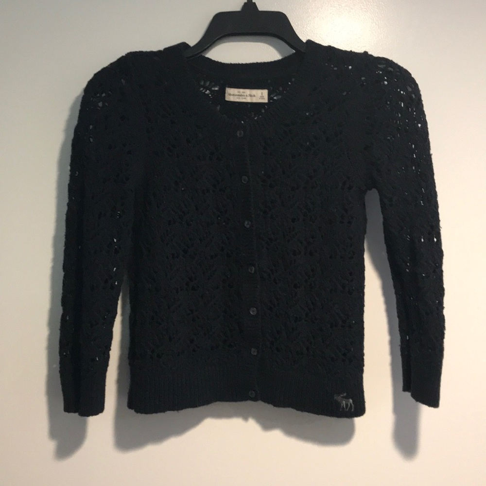 Abercrombie & Fitch navy blue crochet cardigan 💝